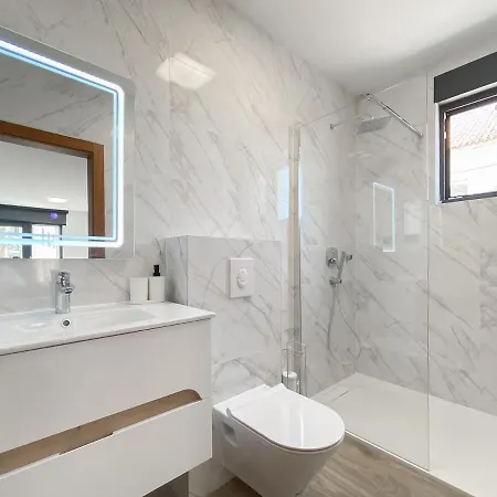 Apartment Lory 2, Centrum,brand New,wi-fi,100m From *